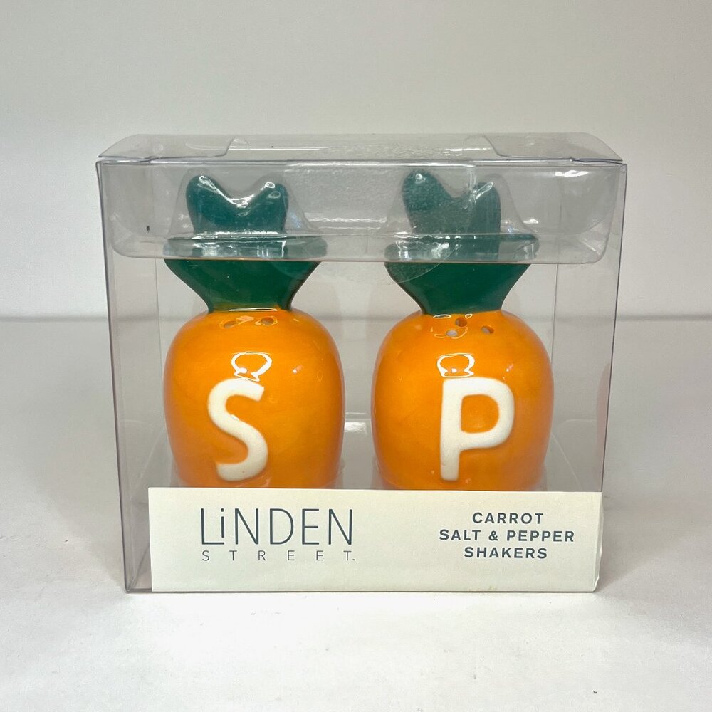 Linden Street Mini Salt & Pepper Set * Carrots * Stoneware * 3-1/4" High * New
